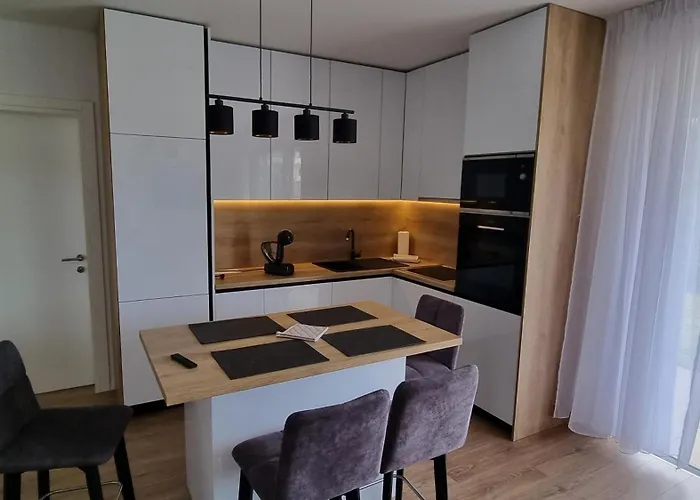 Apartman With Parking Space - Split - 22298 *